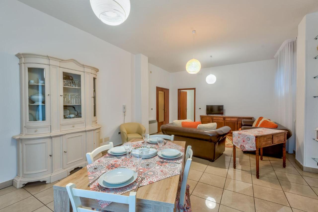 Casa Vacanza Binario 35 Ceglie Messapica Exteriör bild