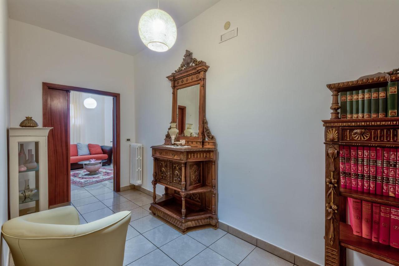 Casa Vacanza Binario 35 Ceglie Messapica Exteriör bild