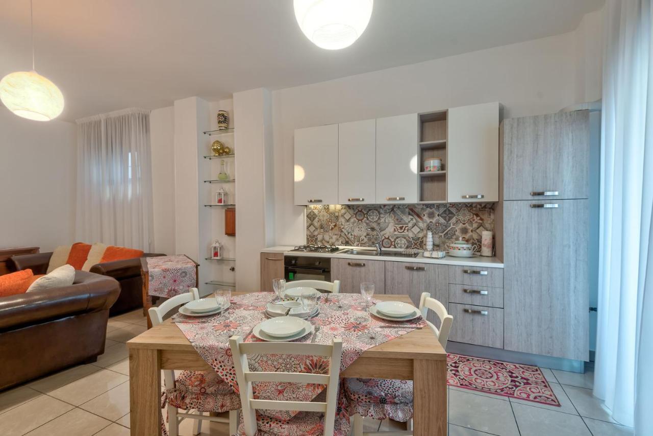 Casa Vacanza Binario 35 Ceglie Messapica Exteriör bild